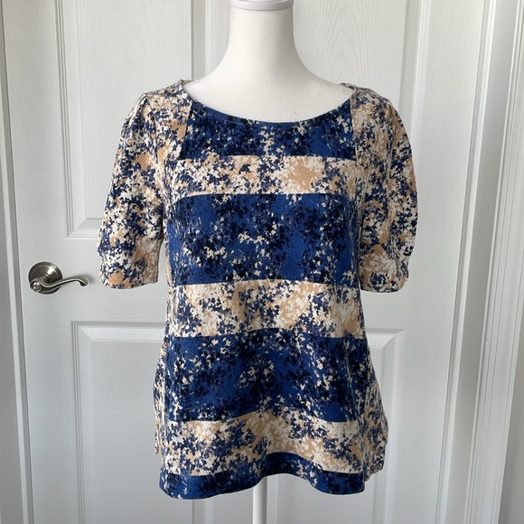 Anthropologie Tops - Anthropologie Textured Patterned Top Size M